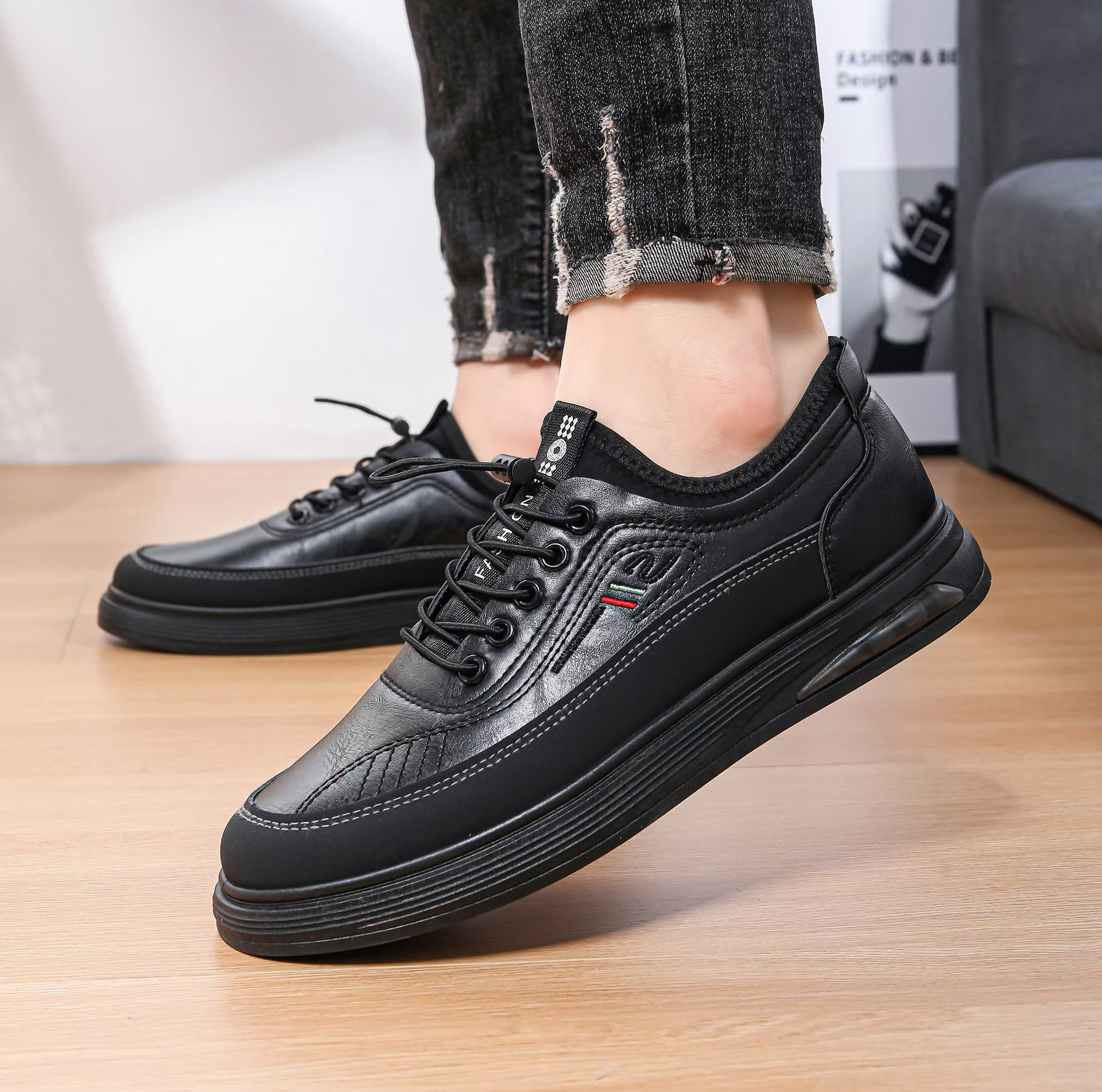 Monaco Barefoot Sneakers