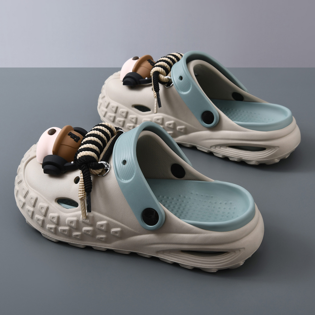 Hype Beatz Laced Clogs - Female